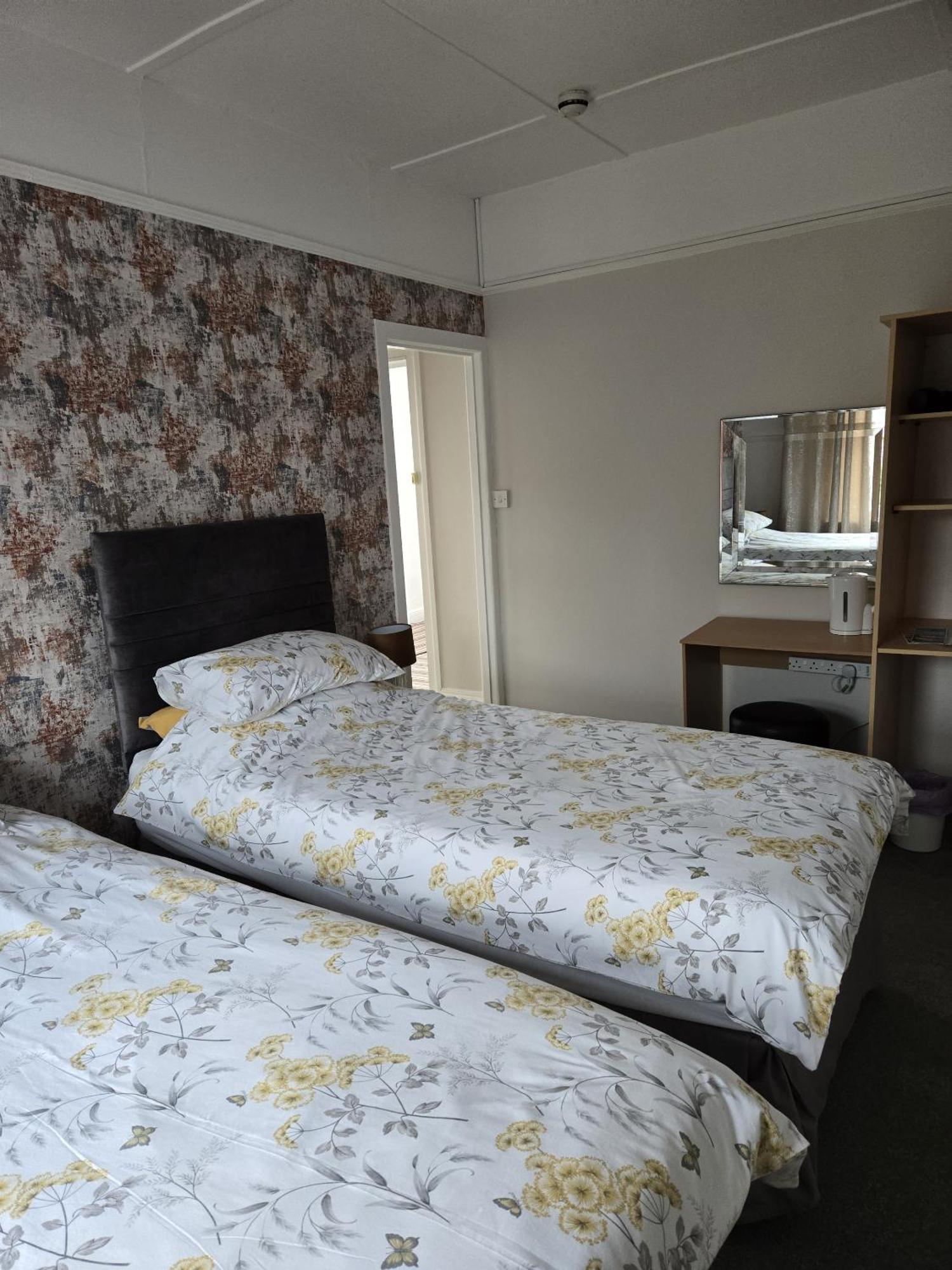 Hotel The Rosefield à Weymouth Chambre photo
